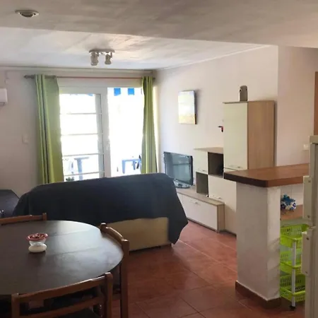 Apartment Penthouse Next To The Marina