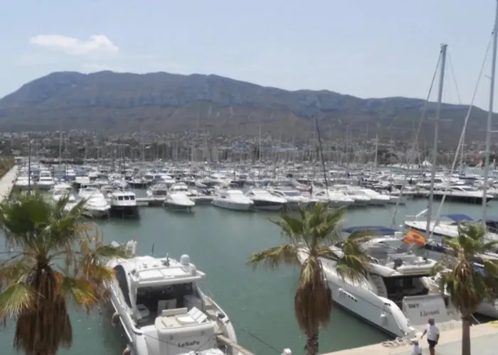 Penthouse Next To The Marina Appartement *